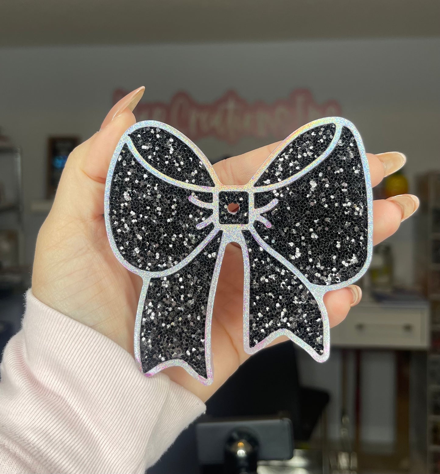 Holographic Black bow freshie